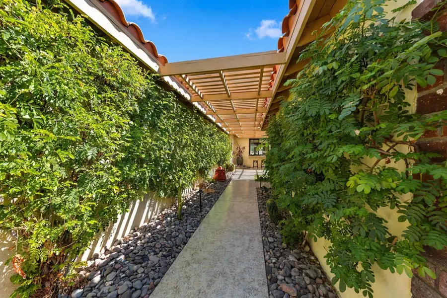 148 Las Lomas, Palm Desert, CA 92260 - #2