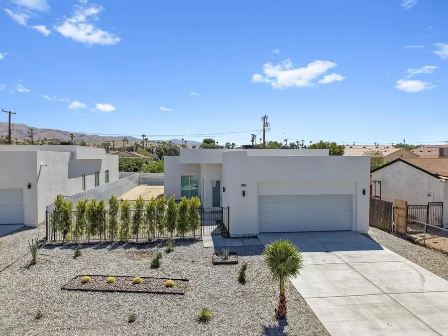 15480 Avenida Rambla, Desert Hot Springs, CA 92240 - #2