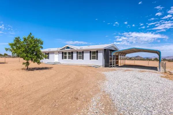 60382 Stearman Road, Landers, CA 92285