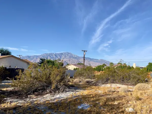 1 Avenida Atezada, Desert Hot Springs, CA 92240