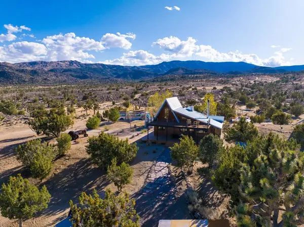 1102 Burlington Road, Pioneertown, CA 92268