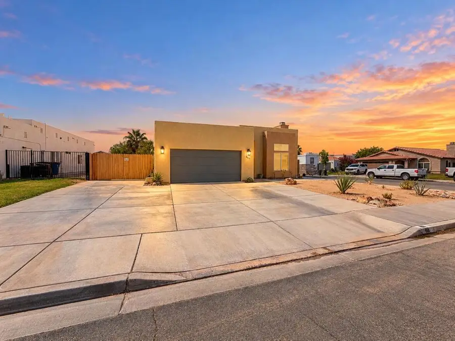 861 Aurora Way, Blythe, CA 92225 - #3