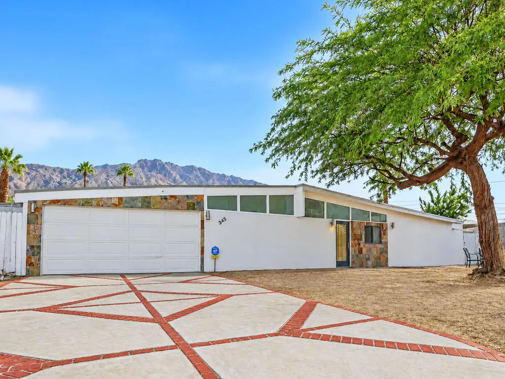 345 E Glen Circle S, Palm Springs, CA 92262 - #1