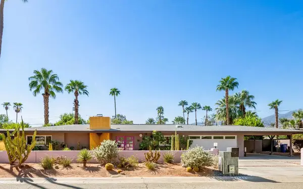 2749 E Livmor Avenue, Palm Springs, CA 92262