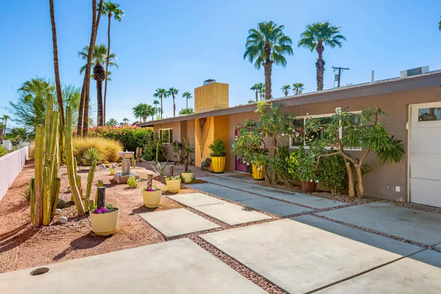 2749 E Livmor Avenue, Palm Springs, CA 92262 - #2