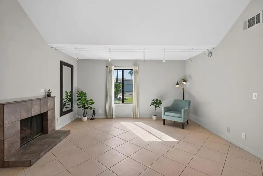 6236 Paseo De La Palma, Palm Springs, CA 92264 - #3