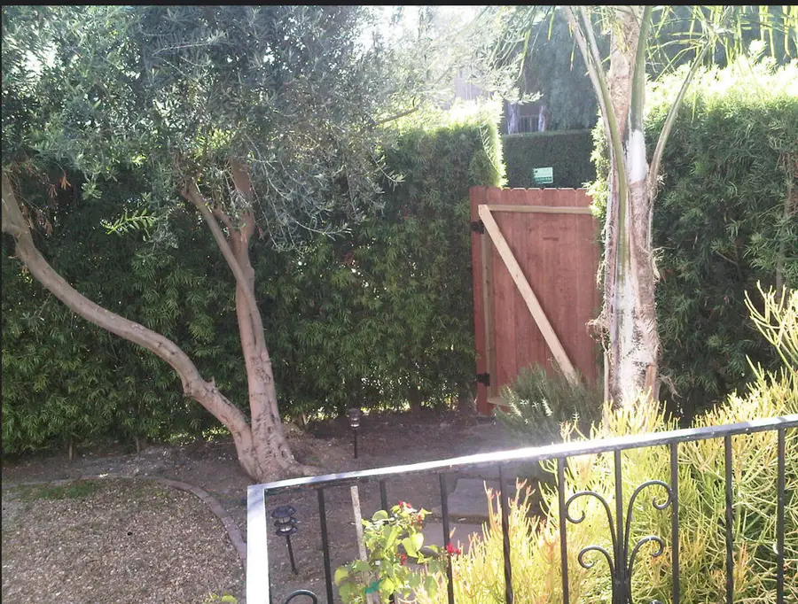 2227 S Redondo Boulevard, Los Angeles, CA 90016 - #3
