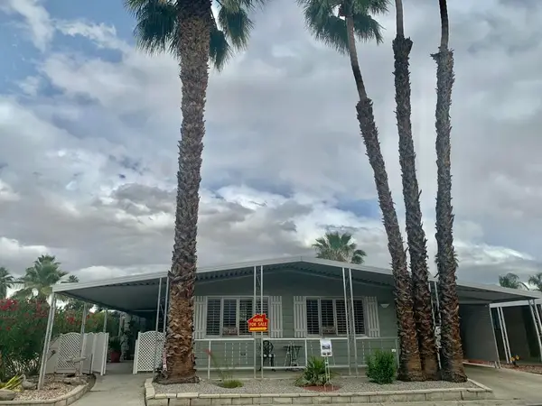 377 Club Circle Drive, Palm Springs, CA 92264