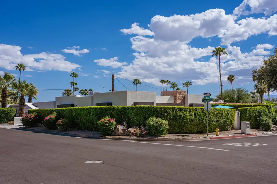 590 N Plaza Amigo, Palm Springs, CA 92262 - #3