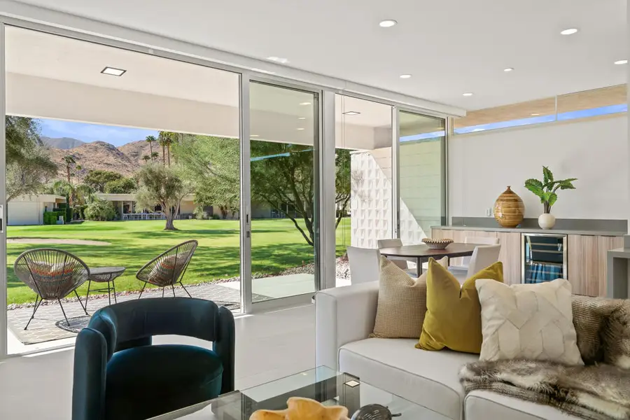 172 Desert Lakes Drive, Palm Springs, CA 92264 - #3