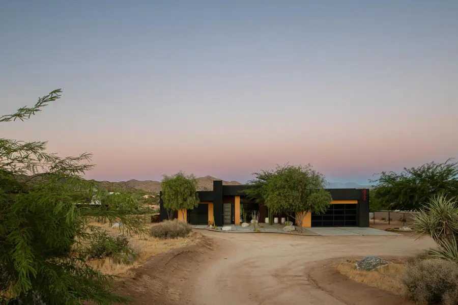 8968 Balsa Avenue, Yucca Valley, CA 92284 - #2