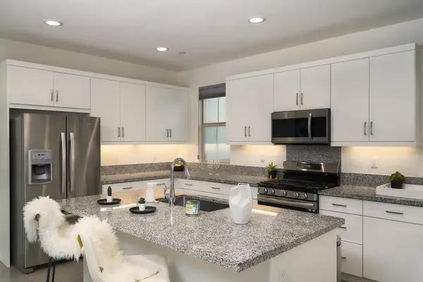 36016 Franklin Drive, Palm Desert, CA 92211