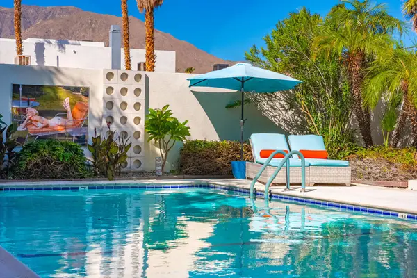 723 E Cottonwood Road, Palm Springs, CA 92262