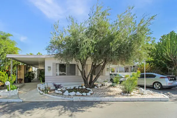 26 Diamond E Drive, Palm Desert, CA 92260