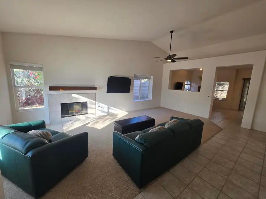 2322 Shannon Way, Palm Springs, CA 92262 - #2