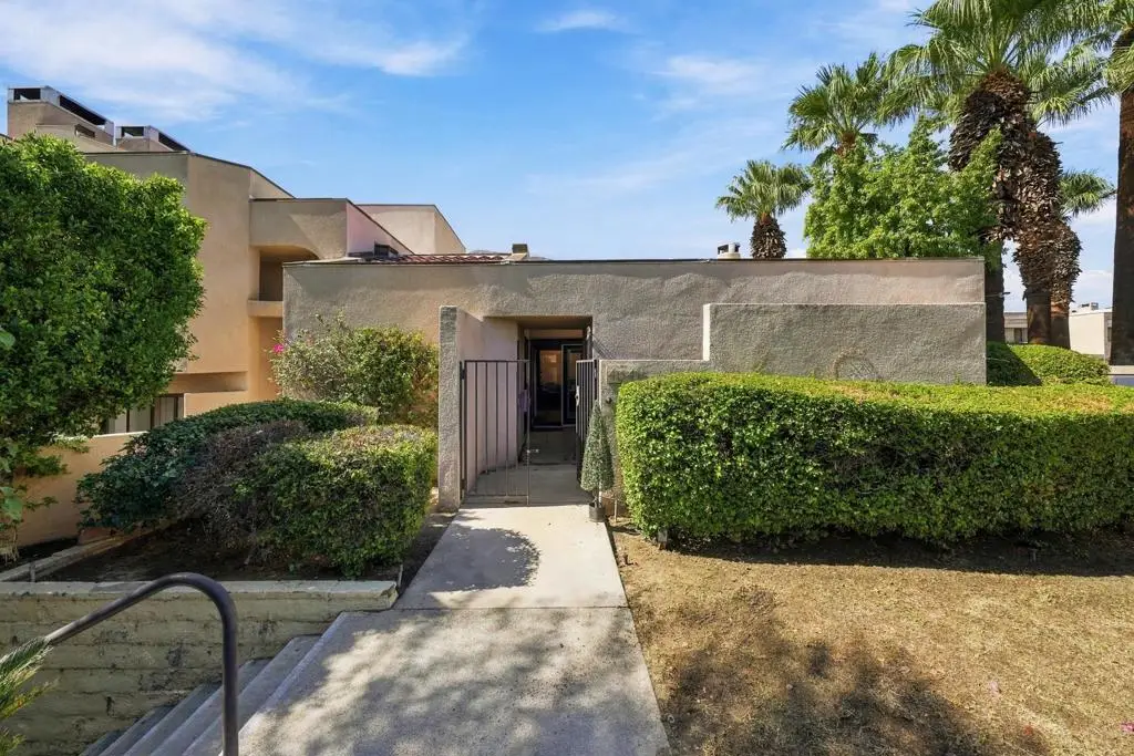 464 Village Square E, Palm Springs, CA 92262 - #1