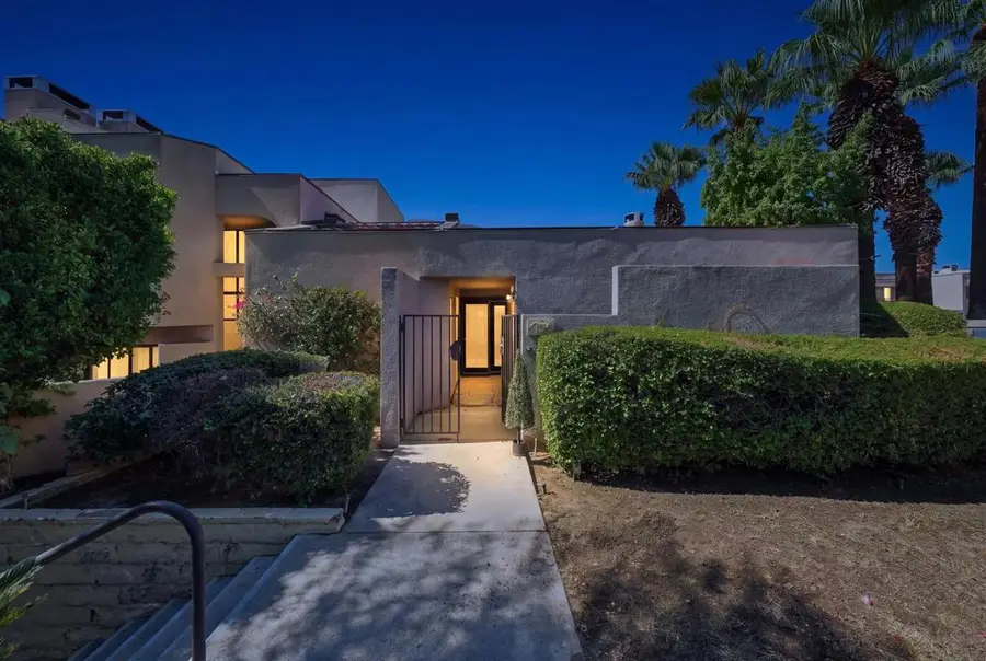 464 Village Square E, Palm Springs, CA 92262 - #3