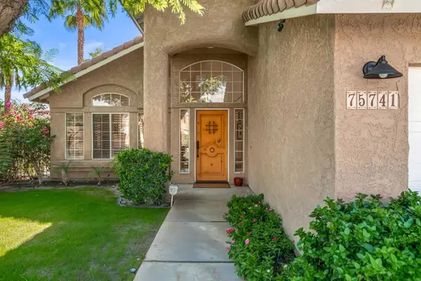 75741 Sandcastle Lane, Palm Desert, CA 92211