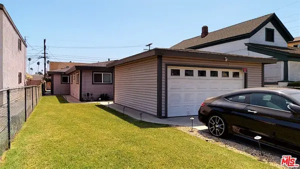 936 W 78th Street, Los Angeles, CA 90044