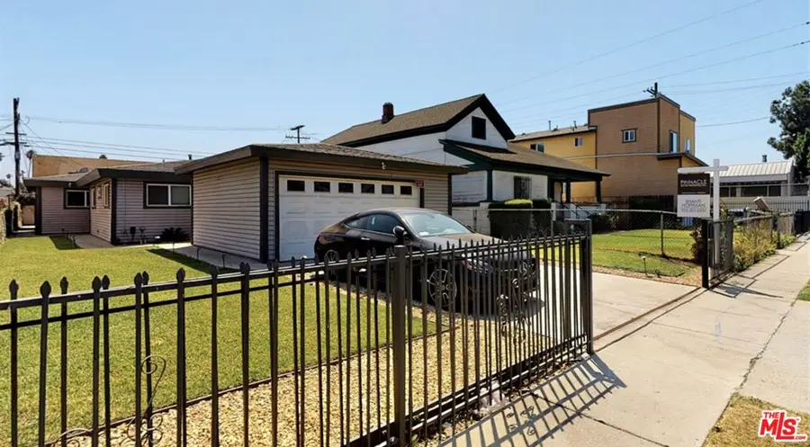 936 W 78th Street, Los Angeles, CA 90044 - Image #3