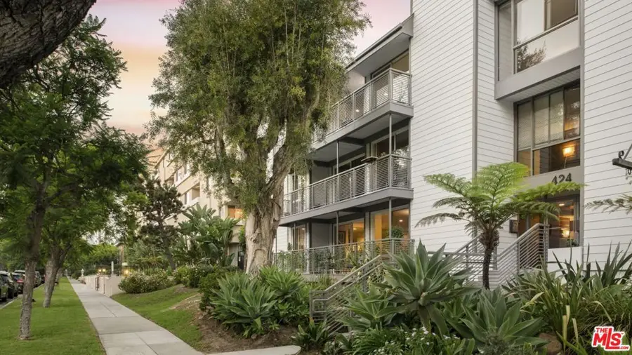 424 N Palm Drive #101, Beverly Hills, CA 90210 - Image #2