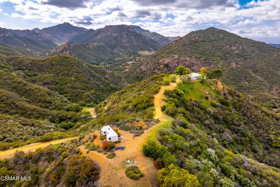 102 W Carlisle Road, Thousand Oaks, CA 91361 - Image #3