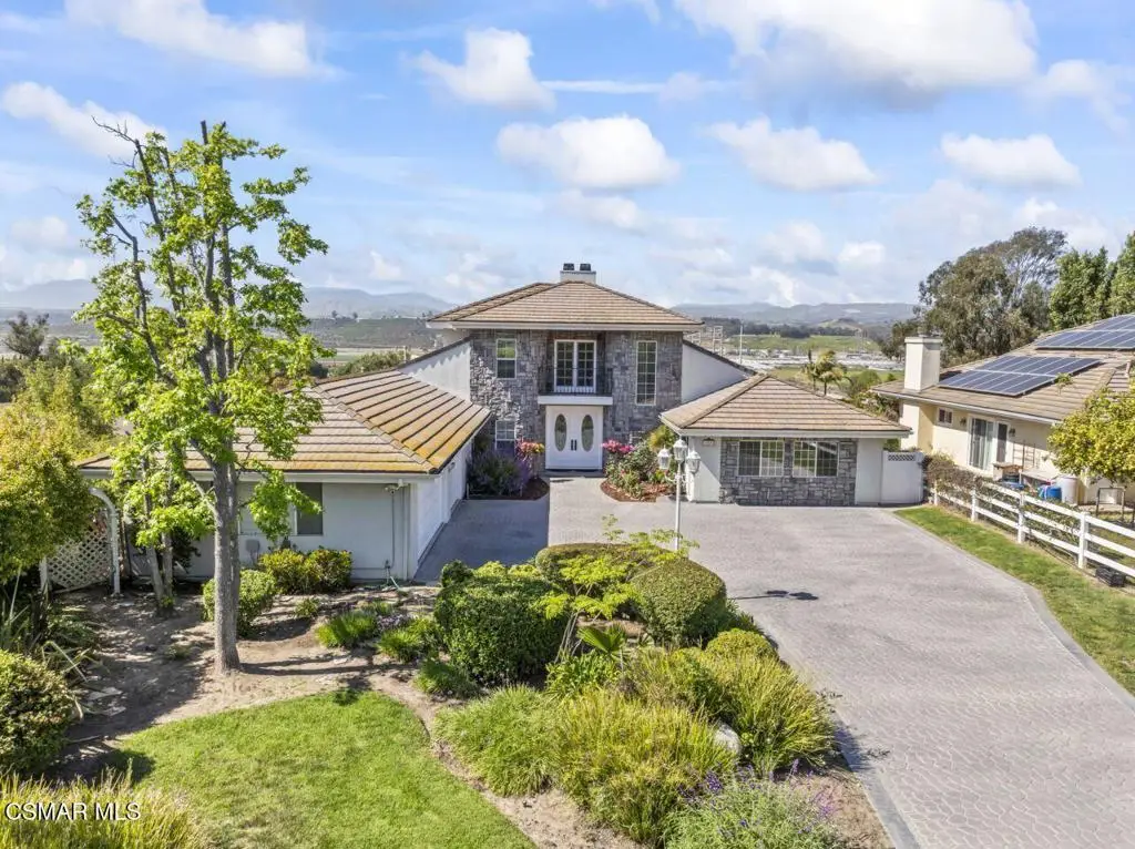 10885 Citrus Drive, Moorpark, CA 93021 - Image #1