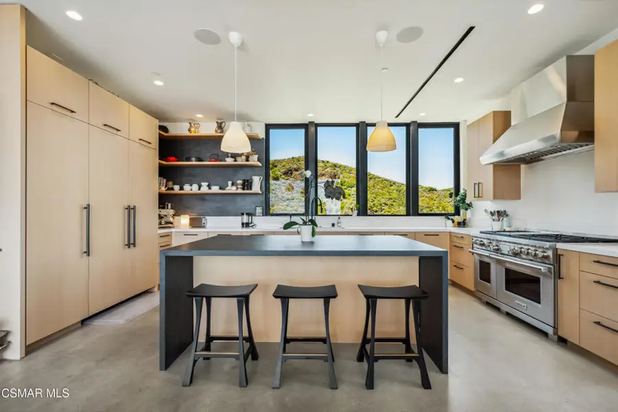 33433 Decker School Road, Malibu, CA 90265 - Image #3