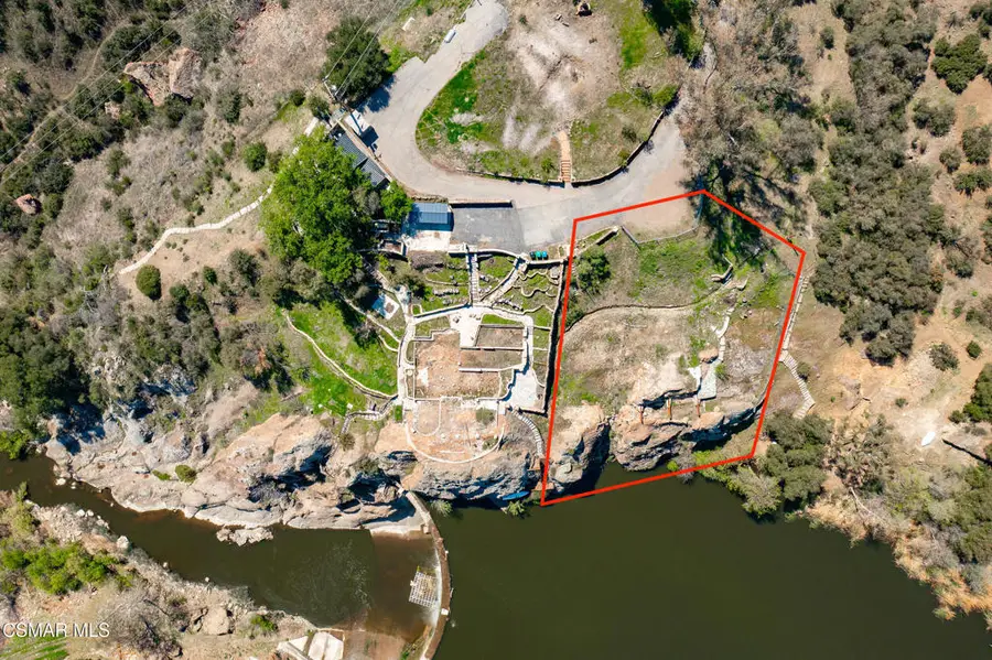 28805 Lakeshore Drive, Agoura Hills, CA 91301 - Image #2