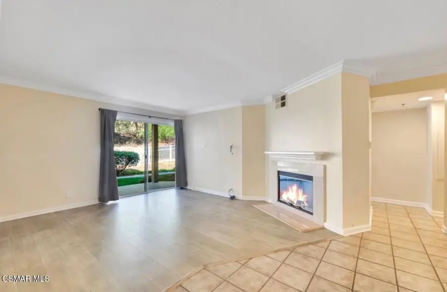 5805 Oak Bend Lane #211, Oak Park, CA 91377 - Image #2