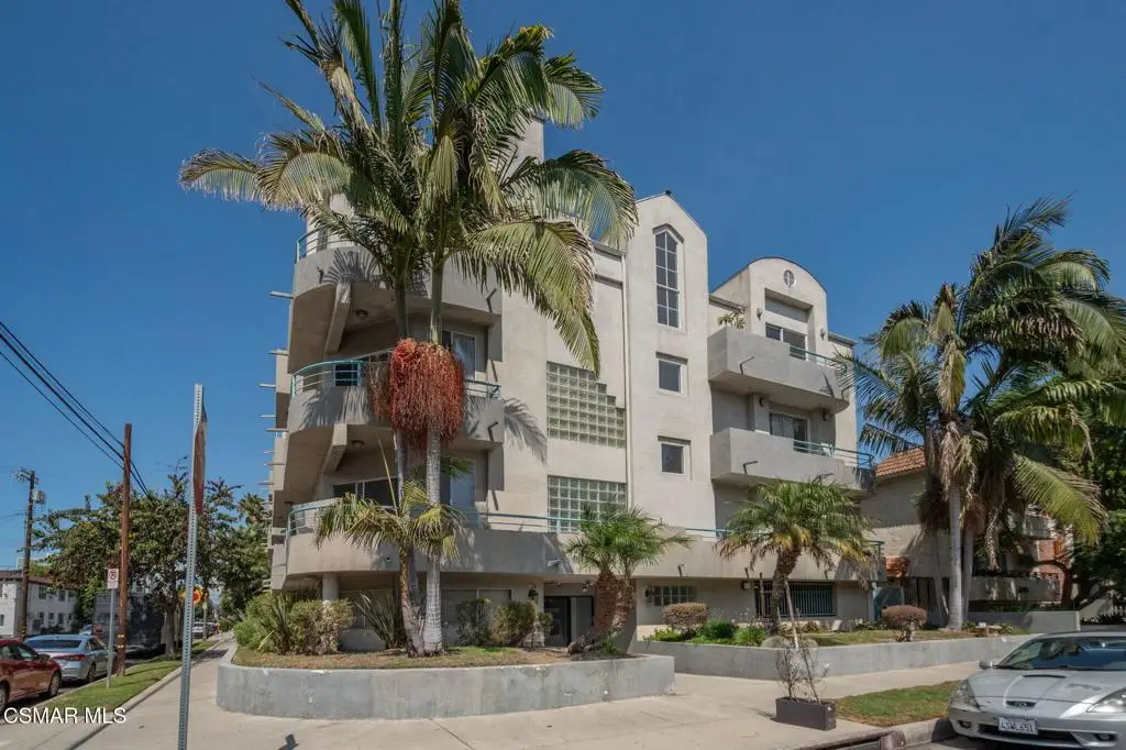 12773 Caswell Avenue #103, Los Angeles, CA 90066 - Image #1