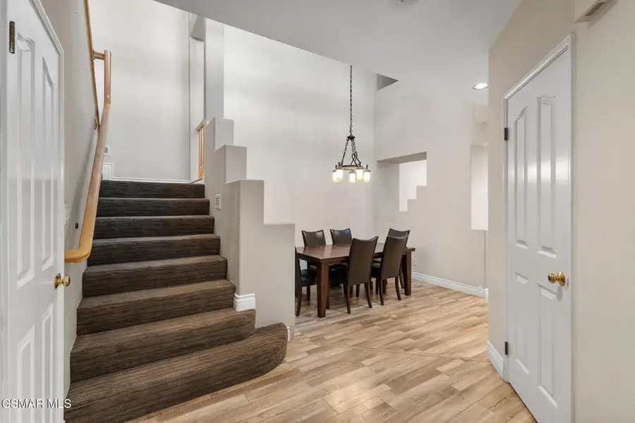 1047 Mountain Oak Place, Newbury Park, CA 91320 - Image #2