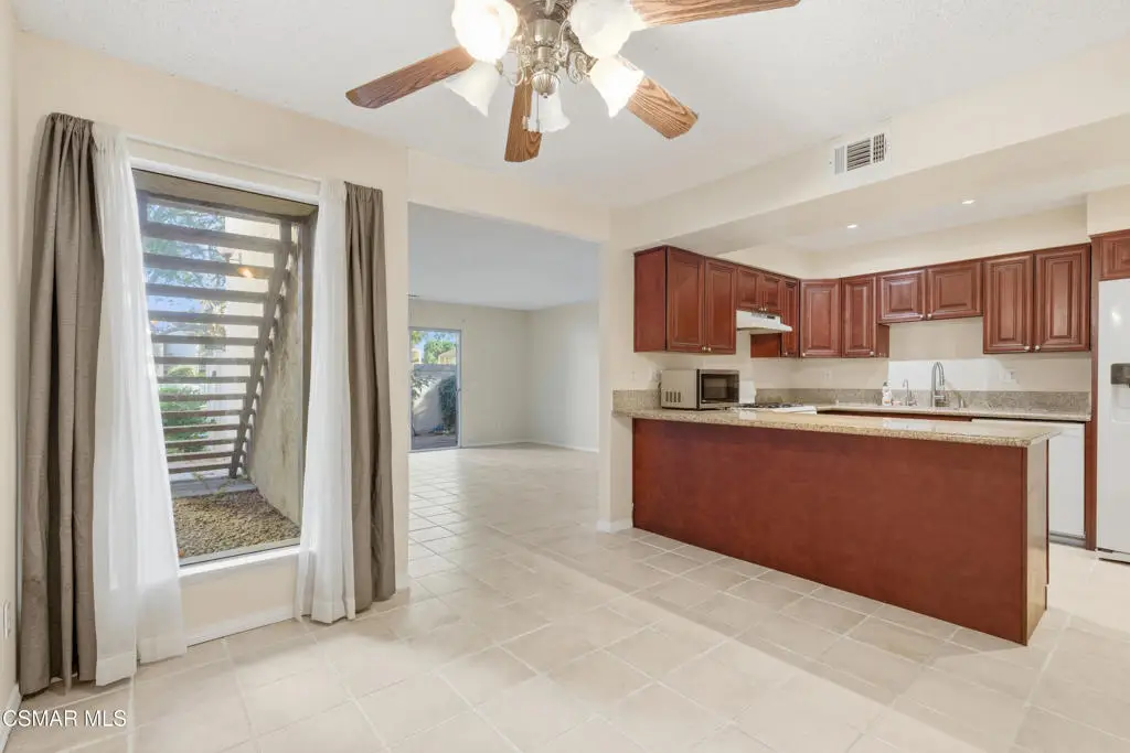 15242 Campus Park Drive #E, Moorpark, CA 93021 - Image #1