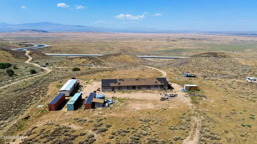 44132 Munz Ranch Road, Lake Hughes, CA 93532 - Image #2