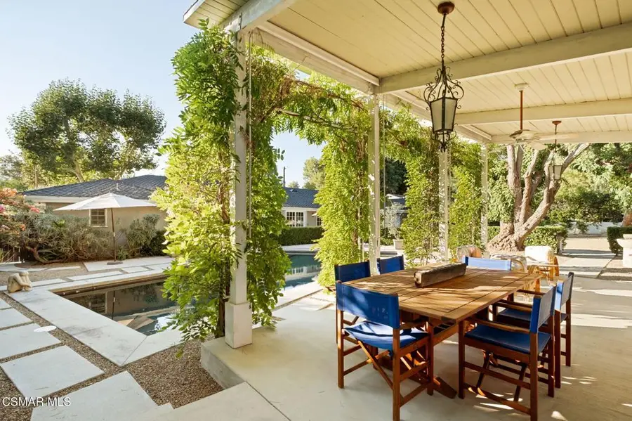 4658 Del Moreno Drive, Woodland Hills, CA 91364 - Image #3