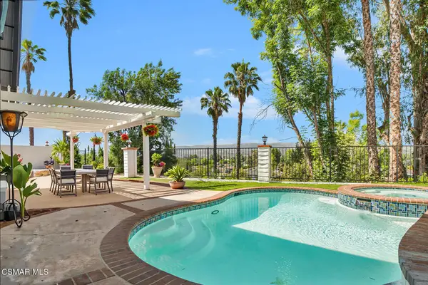 837 Hillview Circle, Simi Valley, CA 93065