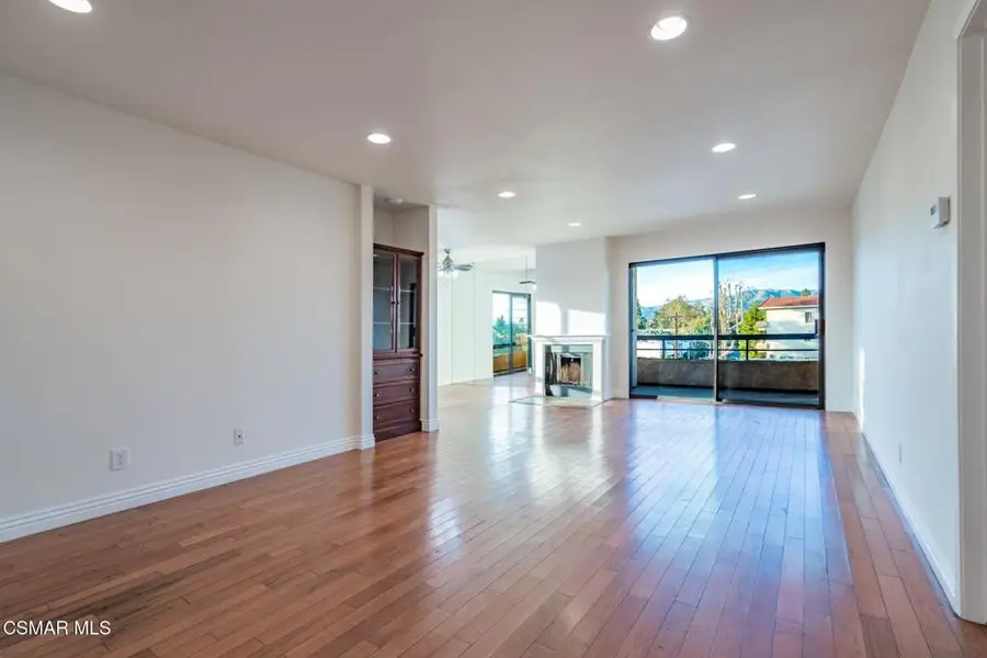 8710 Independence Avenue #307, Canoga Park, CA 91304 - Image #2