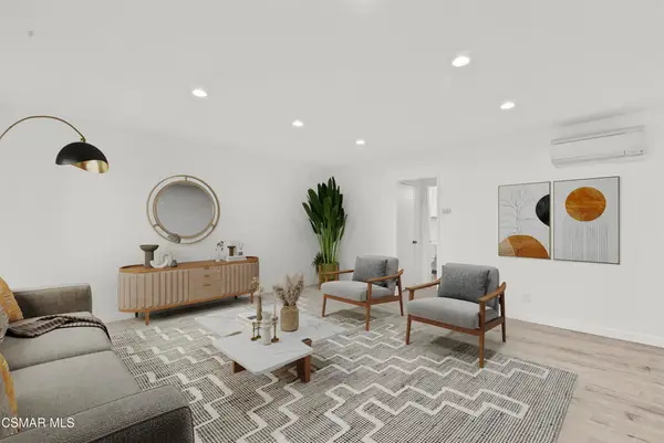 8800 Cedros Avenue #204, Panorama City, CA 91402