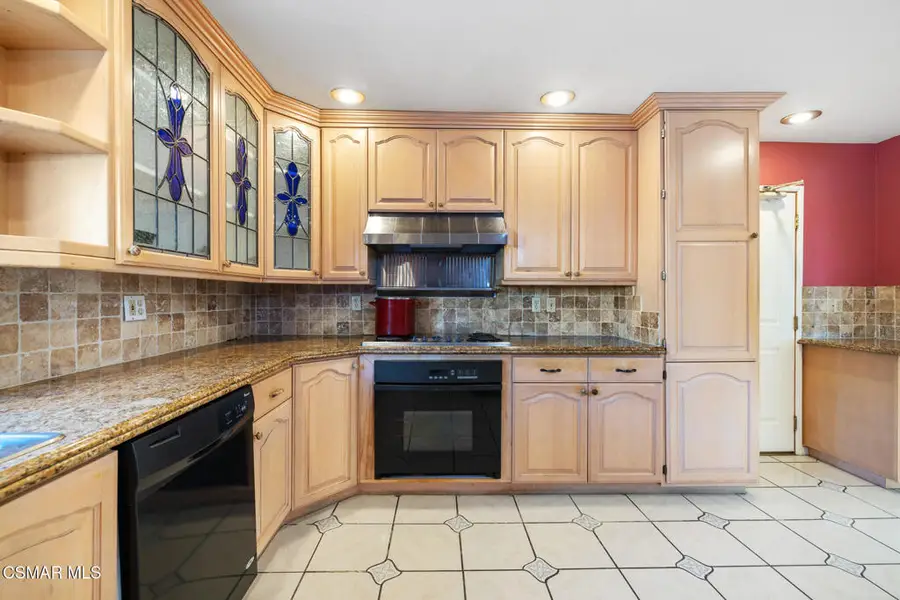 2183 E Chesterton Street, Simi Valley, CA 93065 - #3