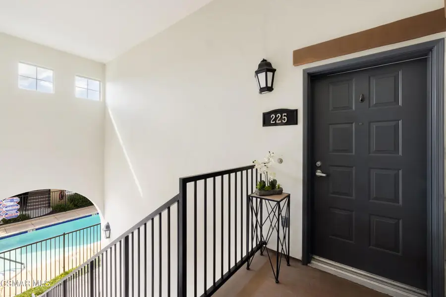 485 Country Club Drive #225, Simi Valley, CA 93065 - Image #2