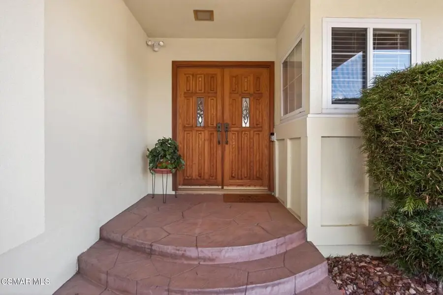 1113 Buckingham Drive, Thousand Oaks, CA 91360 - Image #3