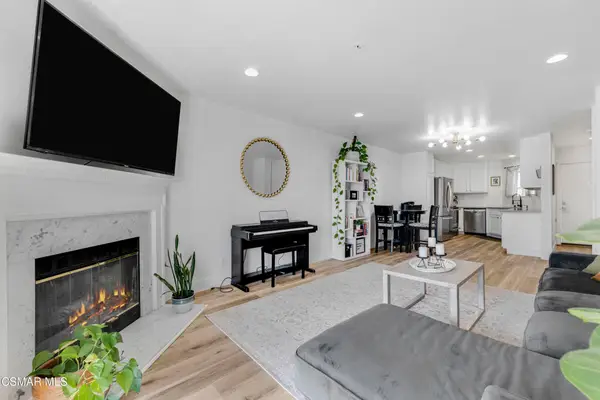 2713 Antonio Drive #210, Camarillo, CA 93010