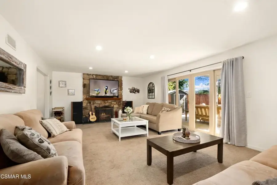 20 Robbins Court, Simi Valley, CA 93065 - Image #3