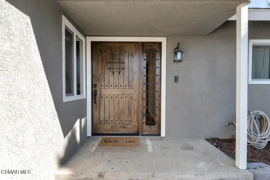 896 Moffatt Circle, Simi Valley, CA 93065 - Image #3