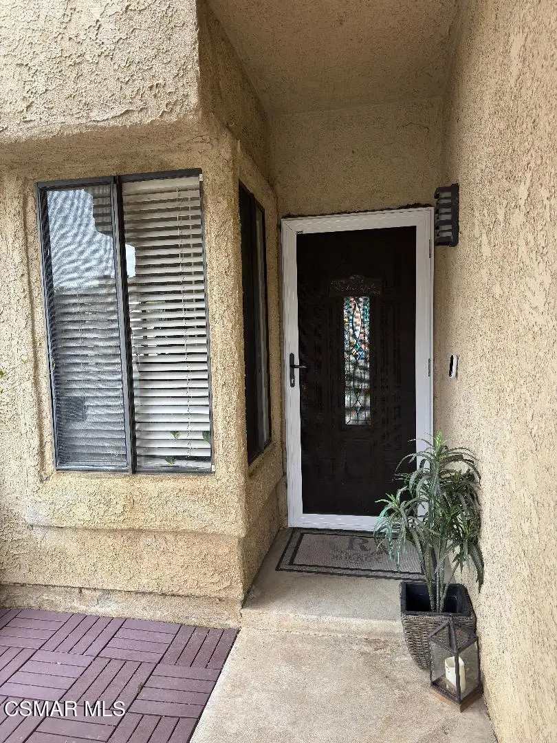 2228 Oak Haven Avenue, Simi Valley, CA 93063 - Image #2