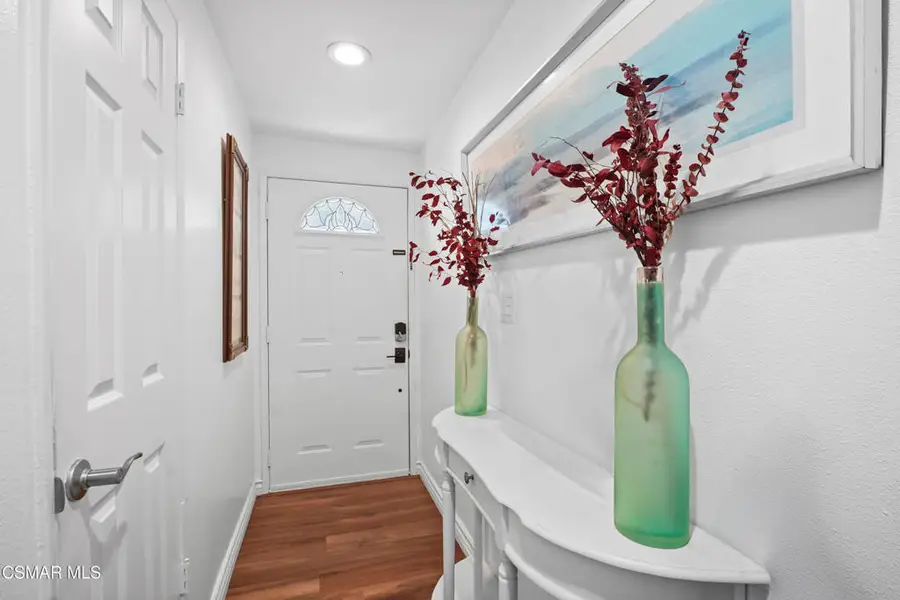 4771 Excelente Drive, Woodland Hills, CA 91364 - Image #3