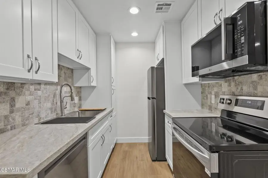 1246 Patricia Avenue #21, Simi Valley, CA 93065 - #2