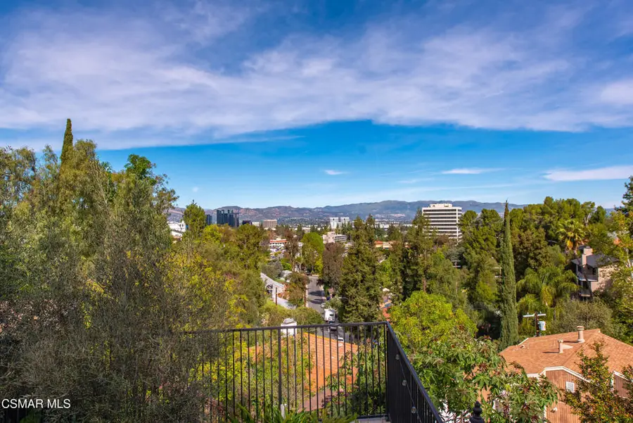 5076 Escobedo Drive, Woodland Hills, CA 91364 - #2