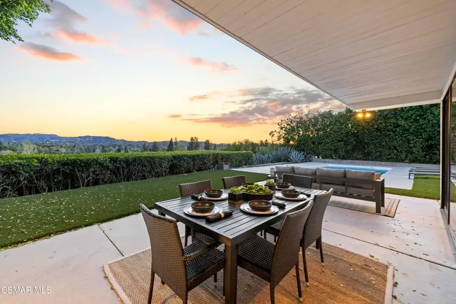 23310 Aetna Street, Woodland Hills, CA 91367 - #2