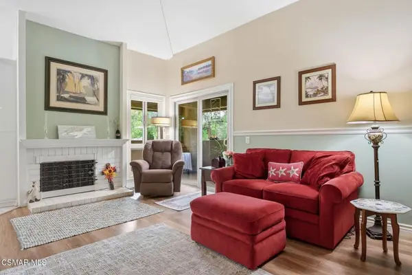 460 Arbor Lane Court #202, Thousand Oaks, CA 91360